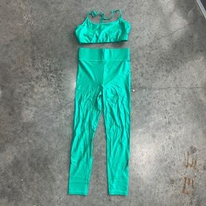 Bandier All Access Center StageWorkout Set